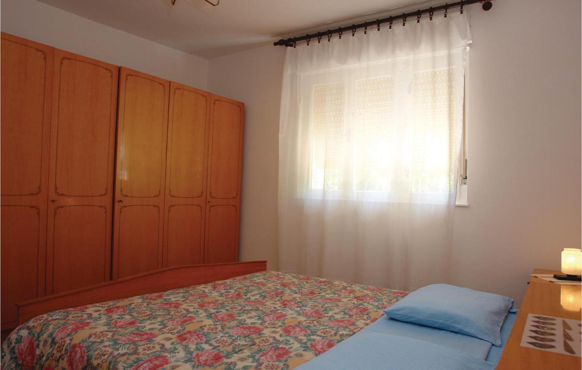 Stunning Apartment In Pula With Kitchen Esterno foto